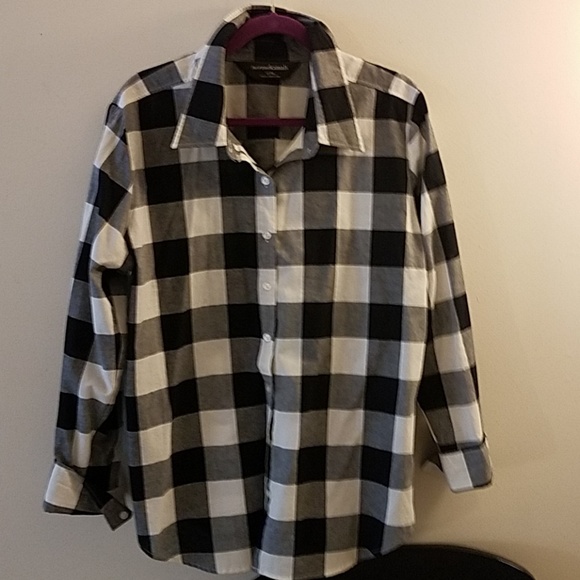 Shirt - Picture 1 of 1